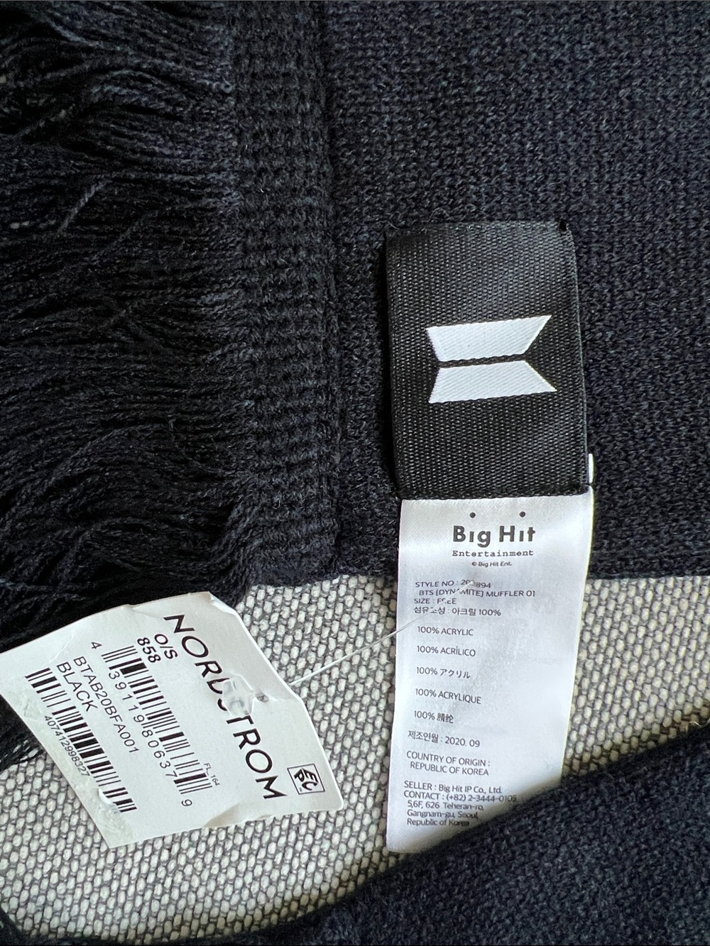 Nordstrom BTS Scarf - NWT - Picture 2 of 3